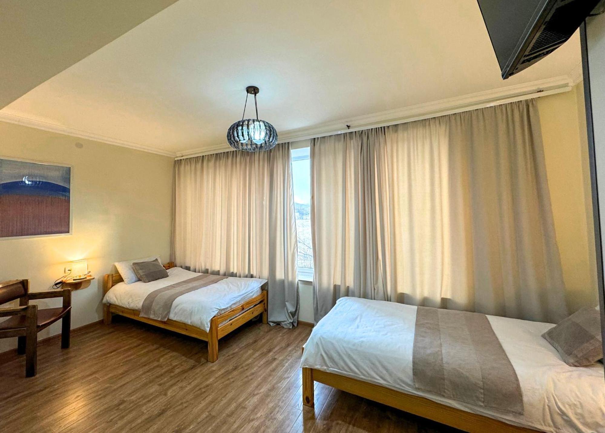 Hotel Basen Sisian Exteriér fotografie